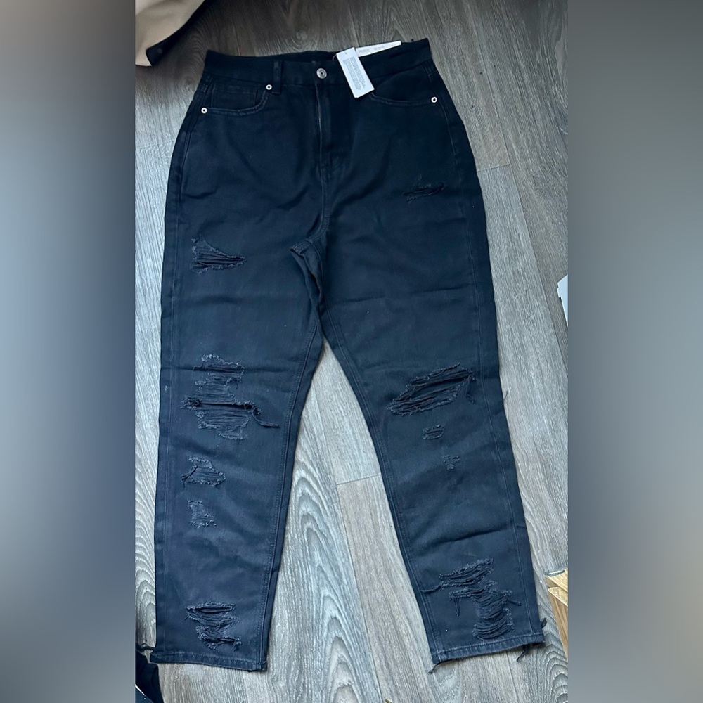 American Eagle Curvy Distressed Mom Jeans